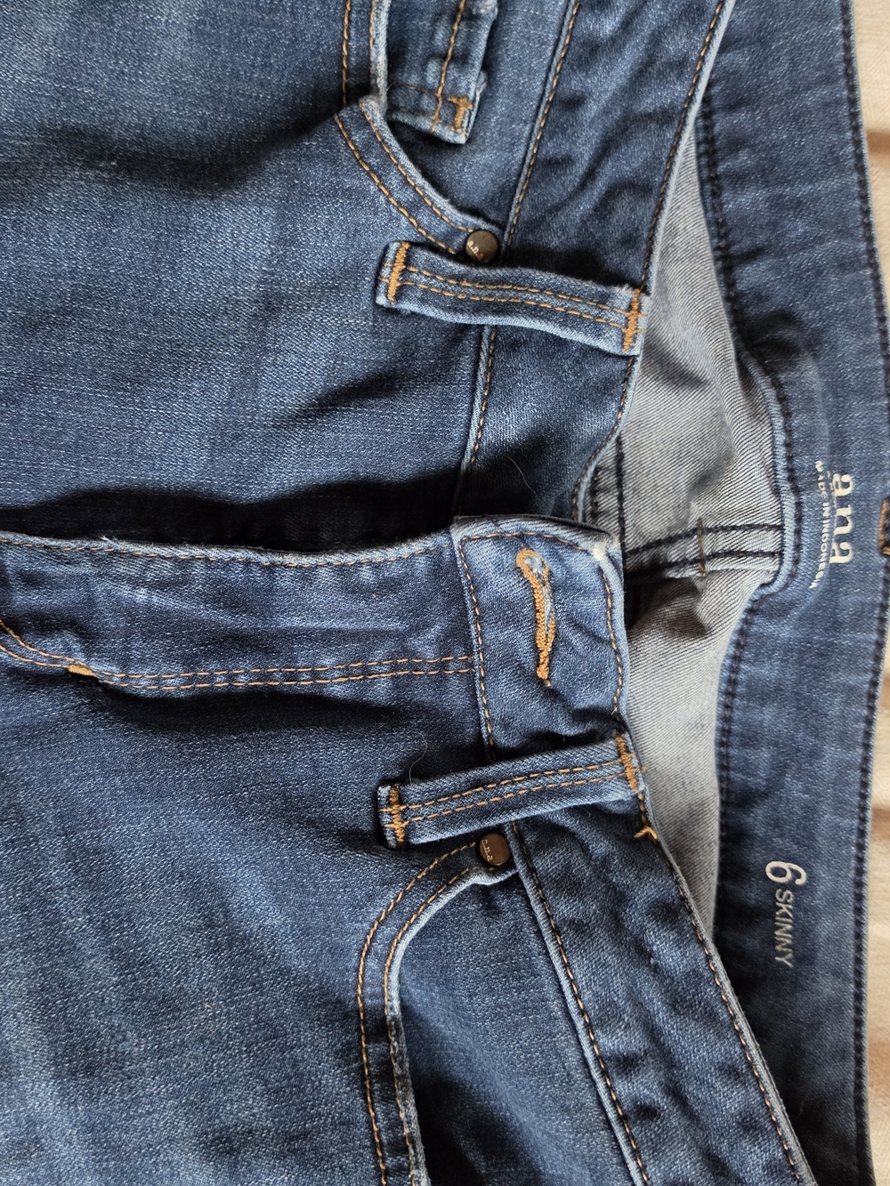 a.n.a Women's Skinny Jeans - Dark Blue with Tan Stitching